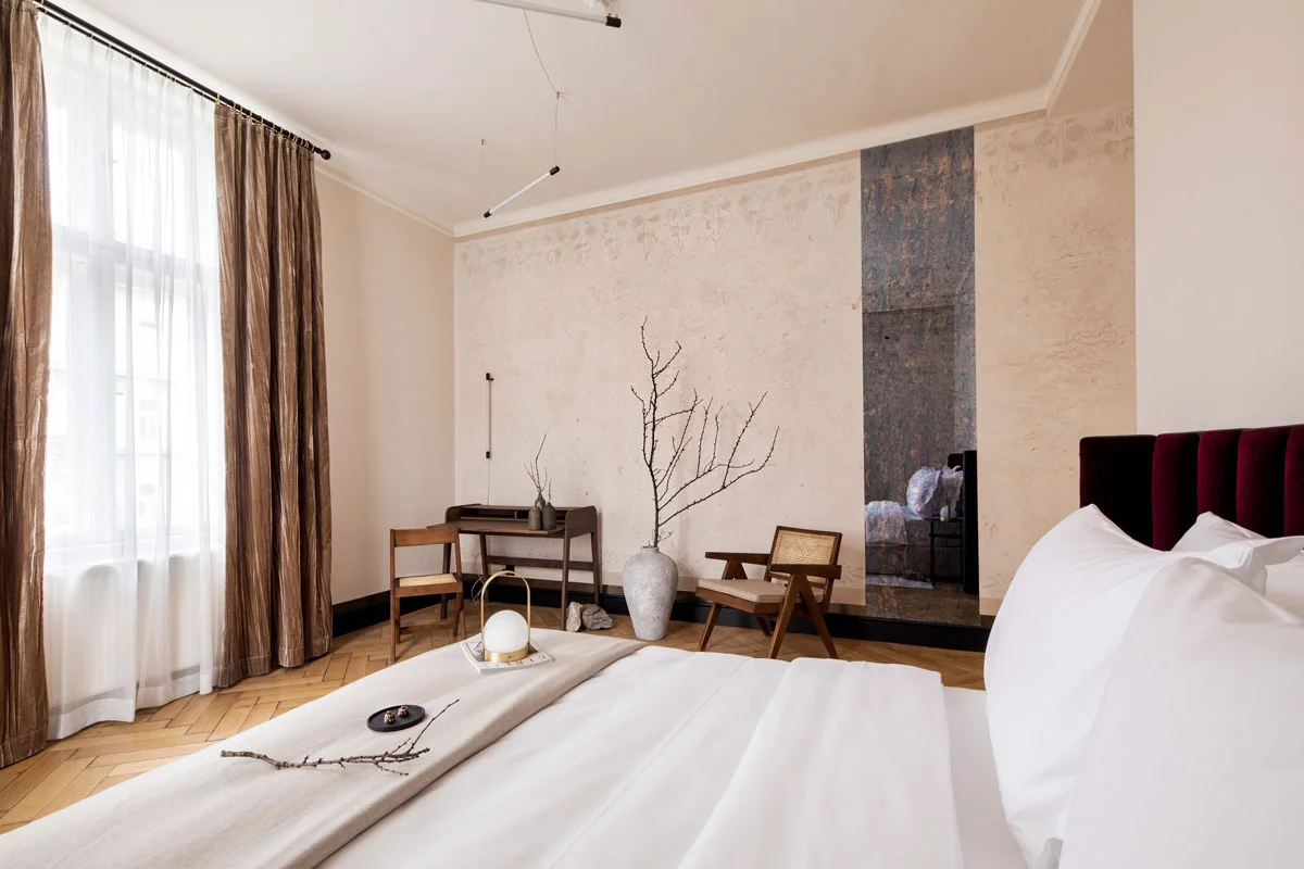 07_Zola_Palais_de_Boheme_Room