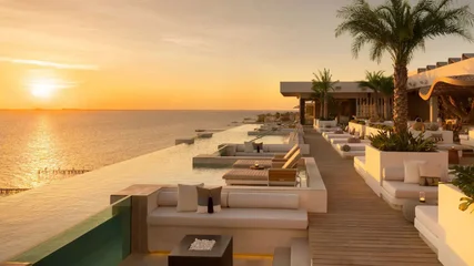 SEIIM-P0001-Rooftop-Pool-Sunset.16x9