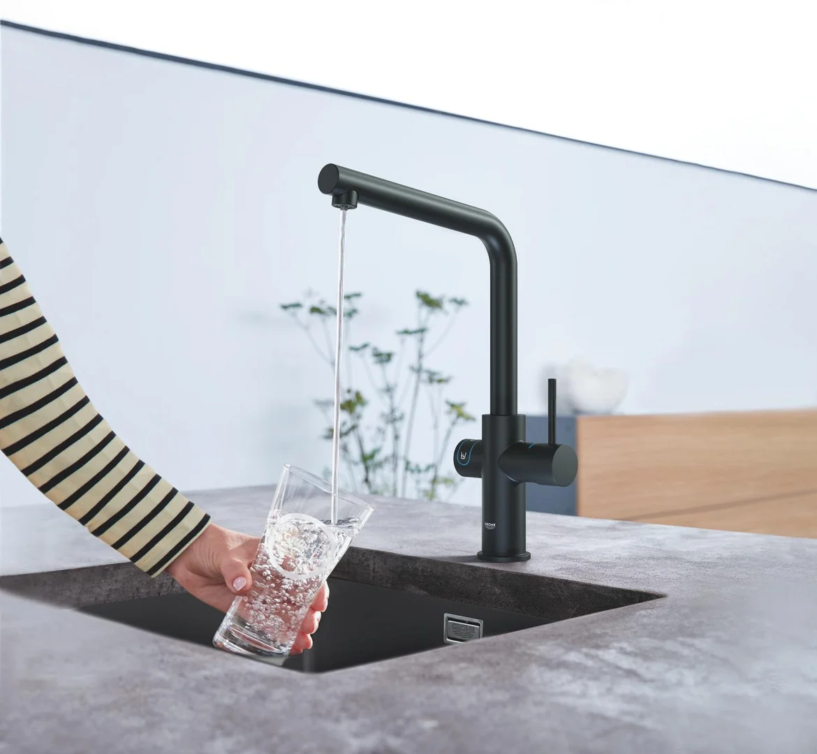 1805_Grohe_ZZH_T31454J03_000_01