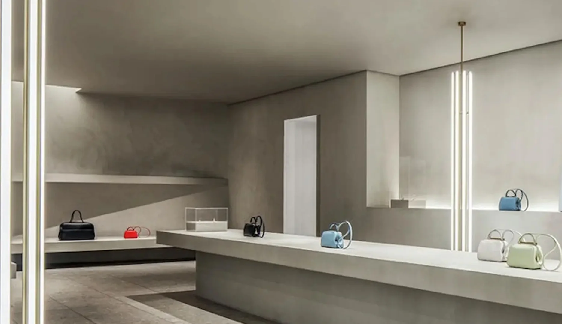 retail-valextra-milano-flos-10
