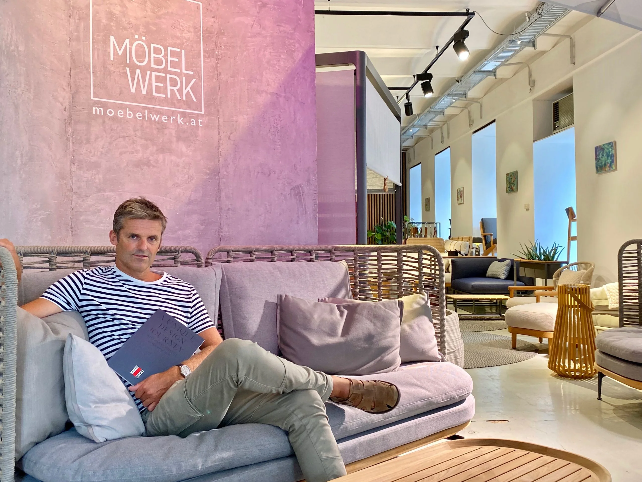 ukf1J6rc