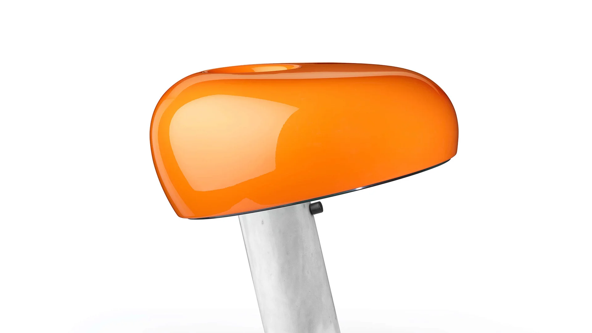 Snoopy_head_Flos-Pim-Image-Luminaire-Table-Snoopy-Orange