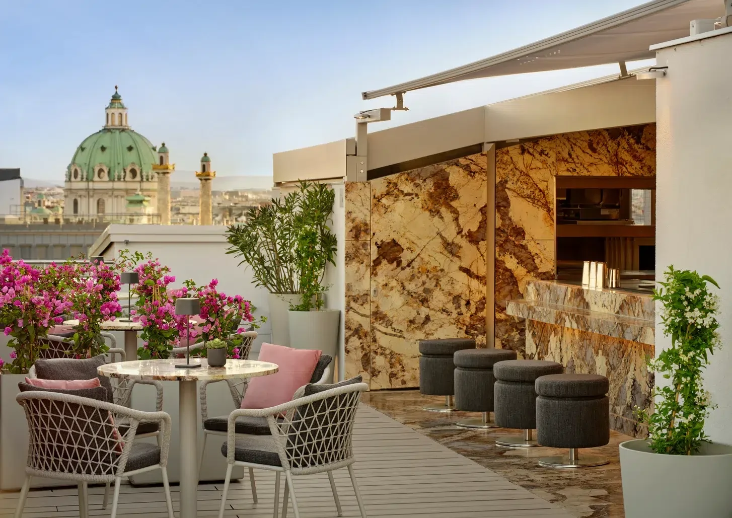 AtmosphereRooftopBaratTheRitz-Carlton,Vienna_Visual_01