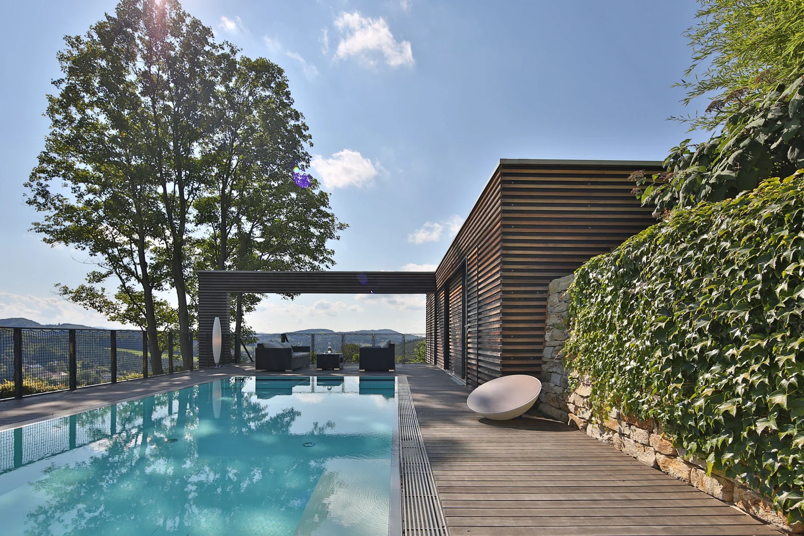 005_01_Pool